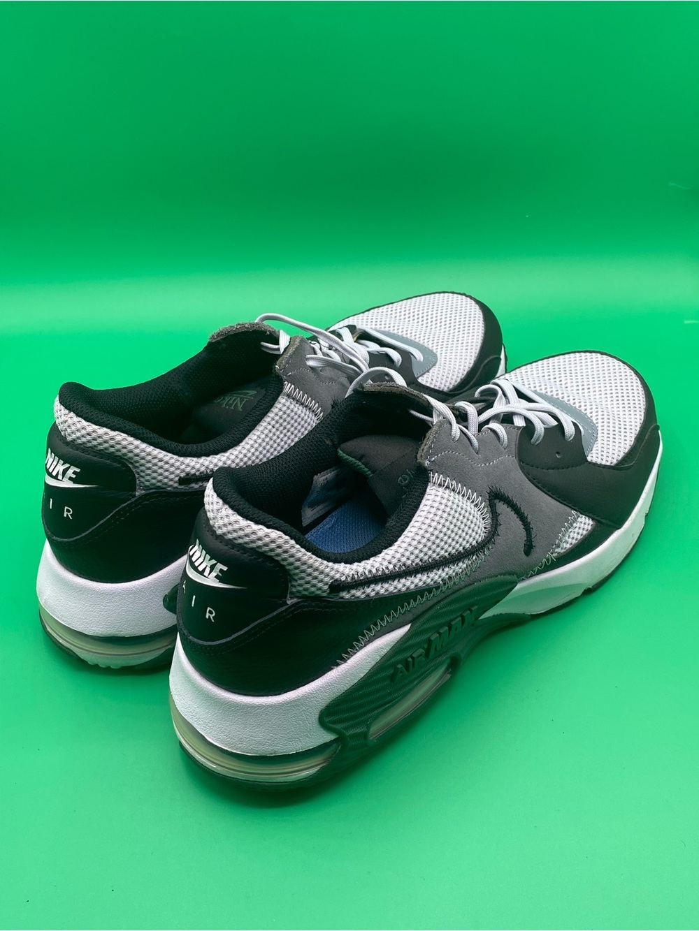 Nike Air Max Excee Grey White Green - Picture 2 of 4